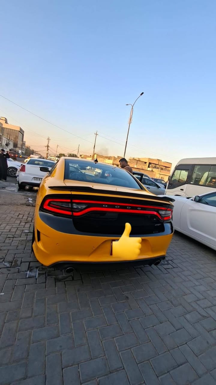 سلام عليكم 
جارجر 2019 GT أصل معروفه مواصفات  جي تي 
داخل أحمر  رقم بغداد مشروع وطني 
***********  مكاني بغداد
