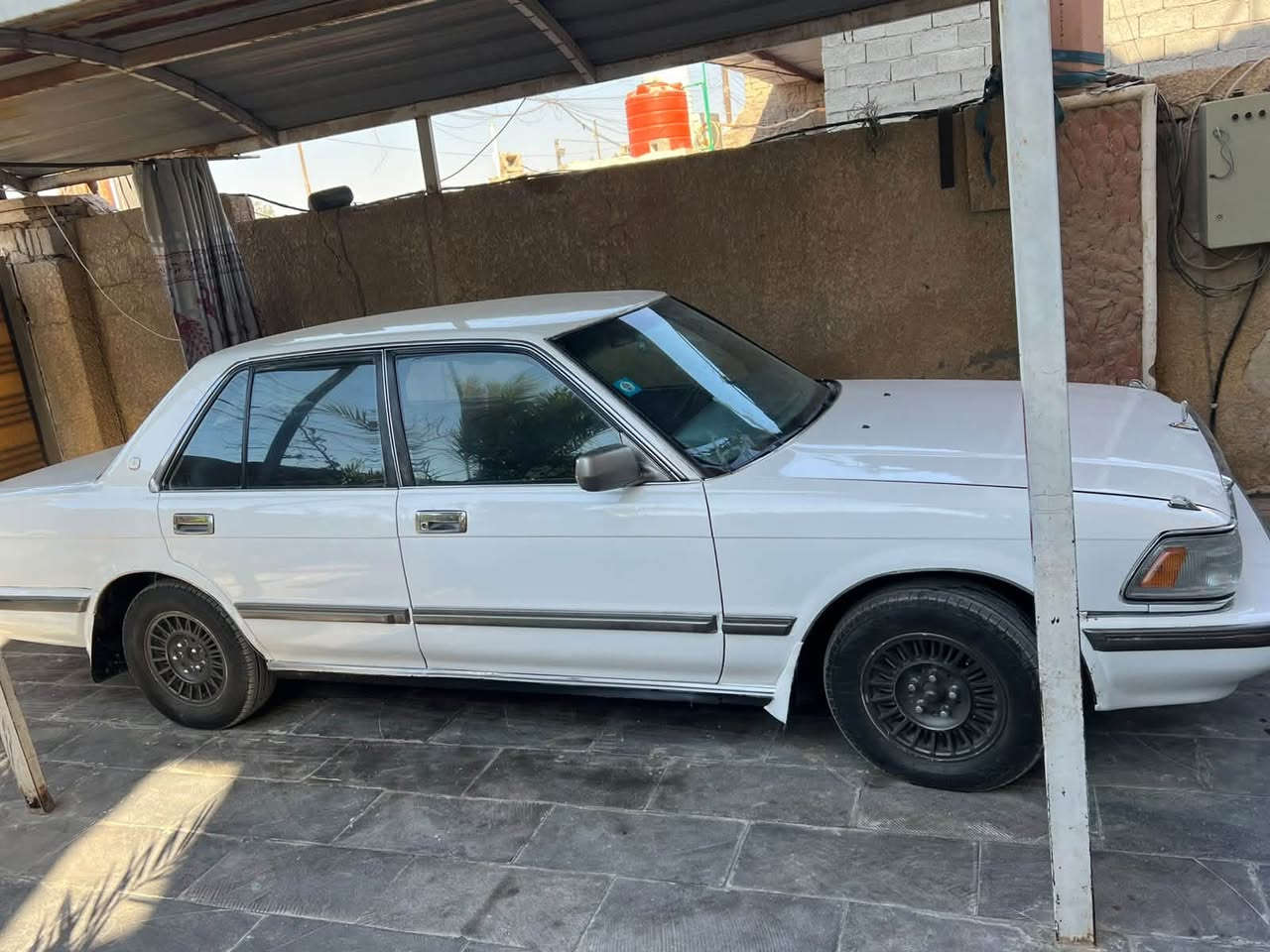 سوبر سيدان • ١٩٨٧ • رقم صلاح الدين