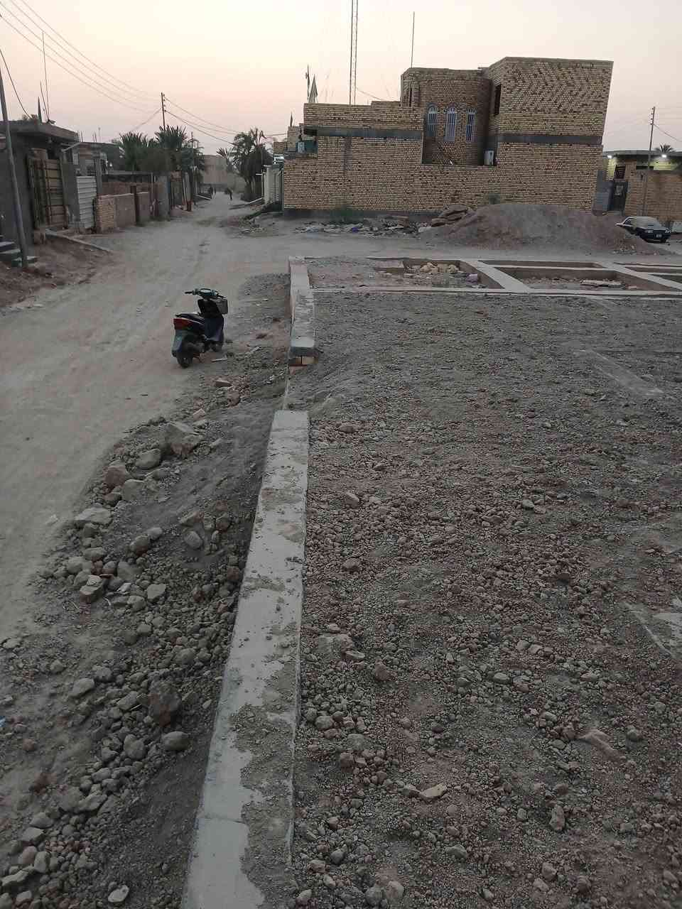 بتلو للبيع طابو اسهم مساحه 185 تقاطع العكيكه خلف كلية الاثار خارطه حلوه ديوانيه استقبال مطبخ حار بارد صاله غرفتين منور حمامات داخليه وخارجيه السعر 36 مع المجال
***********
بتلو للبيع طابو اسهم مساحه 185 تقاطع العكيكه خلف كلية الاثار خارطه حلوه ديوانيه استقبال مطبخ حار بارد صاله غرفتين منور حمامات داخليه وخارجيه السعر 36 مع المجال
