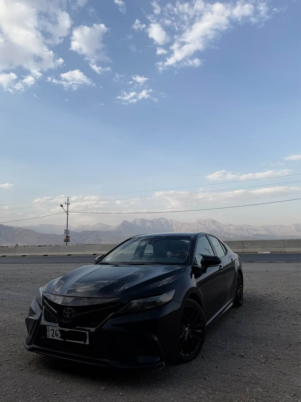 Toyota Camry 2023 se
رەنگ: رەش
ناو کرێمی 
گێر و مەکینە بەشەرت
تەبرید بەشەرت
کارەبای و هەموو شتێکی بەشەرت
سێ پارچەی سبوخە، 
بۆنیت و چاملخێکی پێشێ و چاملخێکی دوایێ
پەڕەشوت بەس هی سوکانی تەقیوە 

سەنەوی تازەیە تا ٢٠٣١

نرخی ١٧١ وەرەقە و مەجال 
ژ.م: *********** رانية, السليمانية
