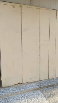 محل للايجار • القطاع • خلف ماما اشتريلي