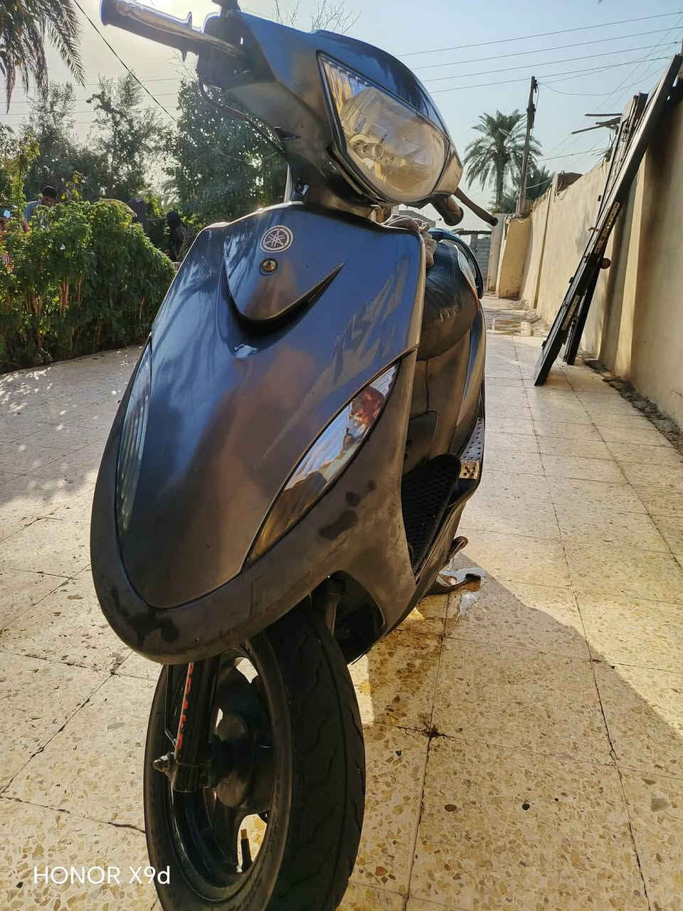 دراجه للبيع ماكس عدله شغاله كلشي مابيهه السعر 550او بيها مجال بيع مستعجل عليهه او ابيع بدون موعد الي يجي يشتري  المكان ديالى الهاشميات والاتصال على الارقم ***********

نص مكتوب في الصور:
- HONOR X9d