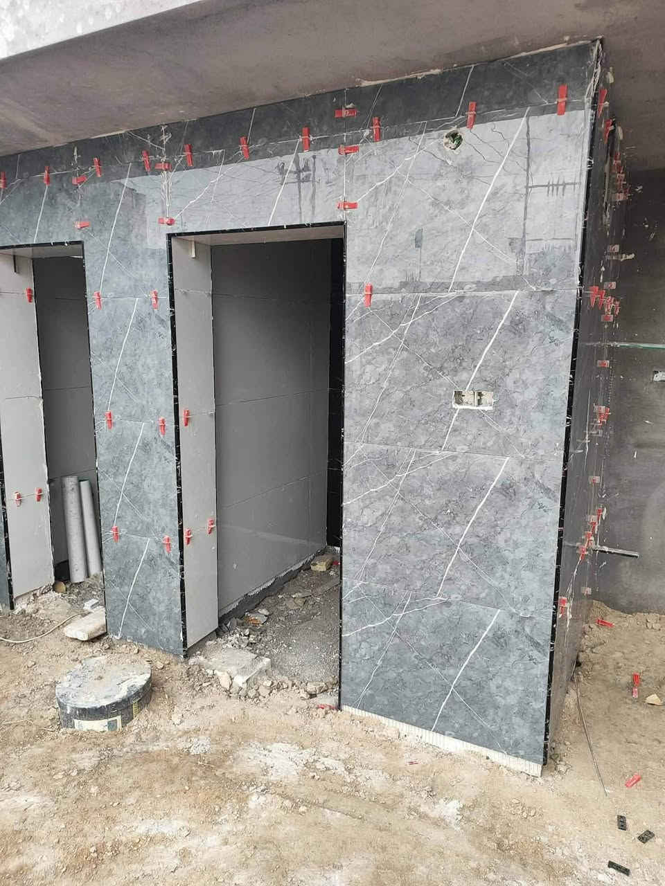 خلفه سيراميك شغل درجه أولى تسليم مهندس شغل مرتب ونضيف ***********
