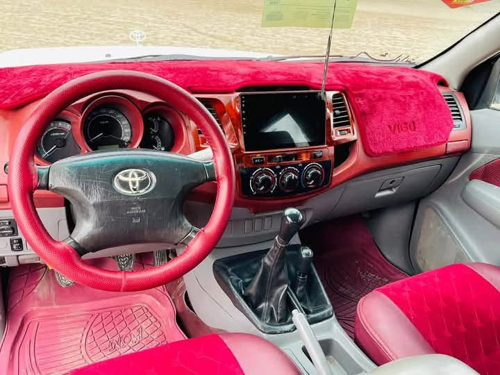 هايلوكس دبل • ٢٠١٠ • مشى ١٧٥٠٠٠