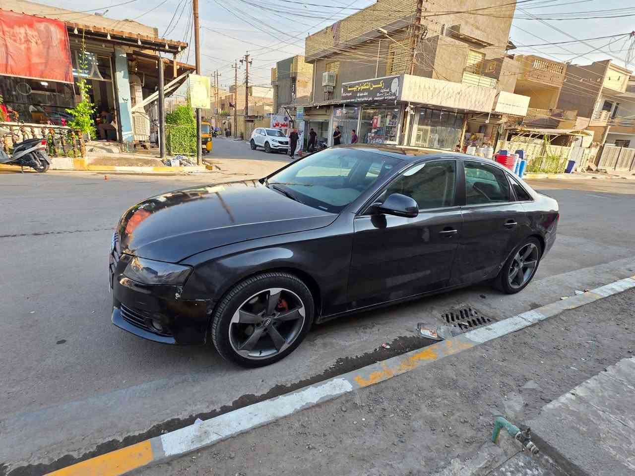 اودي موديل 2009 مستعجل السعر ٦٥ قفل حك جيتك بس *********** بغداد سويب
