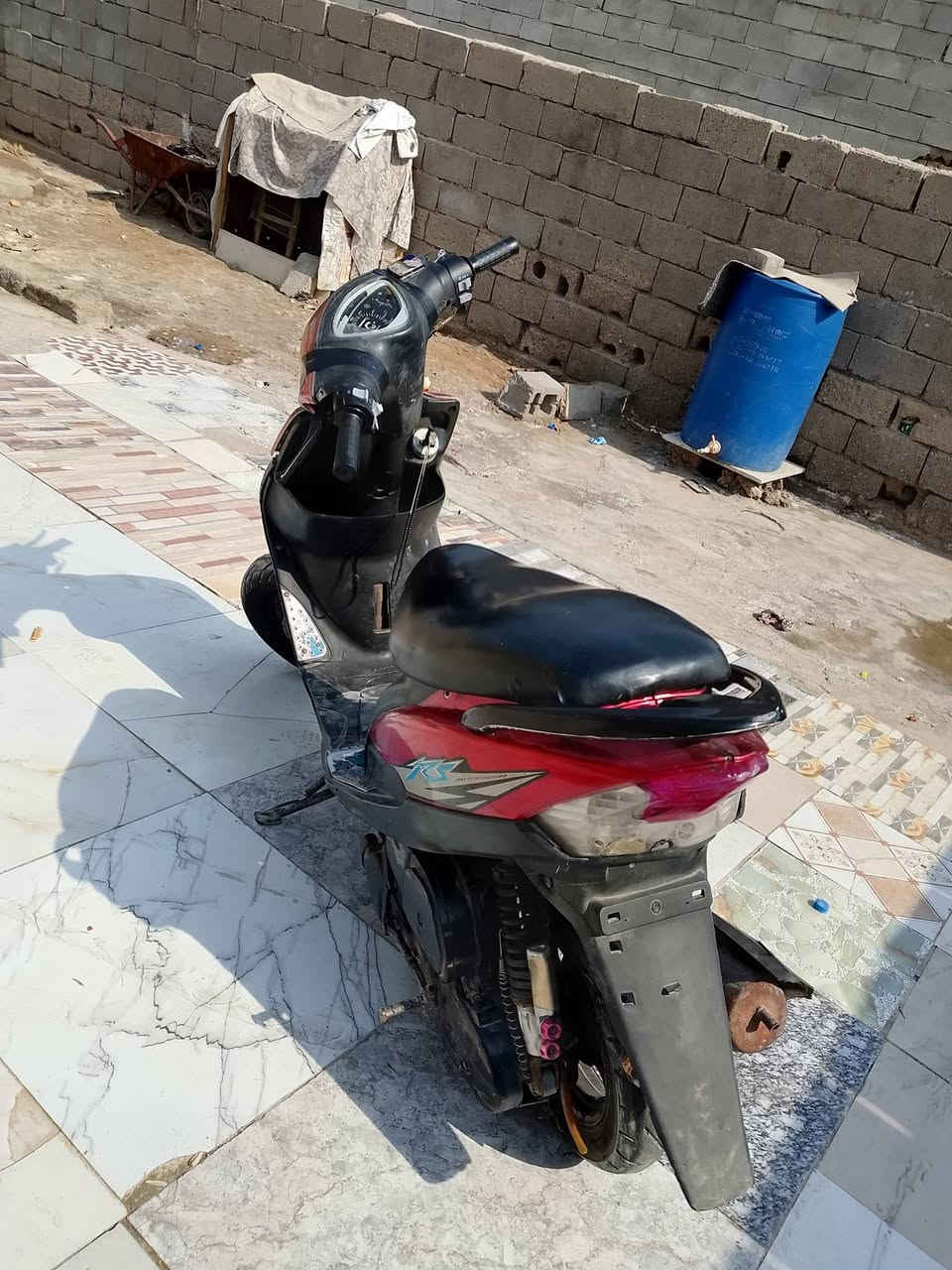 ماكس عدلة • زنون • معدل