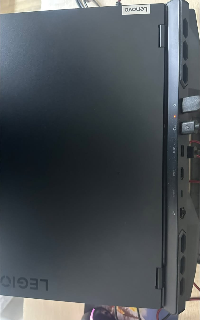 السلام عليكم
اعلى سعر ابيع 

ويرهم مرواس بتجميعة قويه 

Lenovo legion 7i 

Rtx 4090 16 gb 175w
I9 14900hx
32 ddr5 
1tb
16” 2.5k, 240h

تواصل واتساب فقط 

***********
