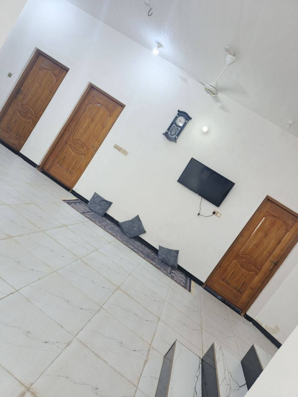 الرميثه الصويحيه • ٣٠٠م • ٣ غرف