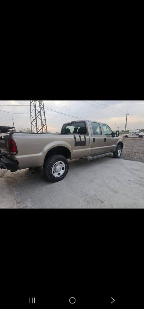 FORD F-350 2007

مرحبااً 

فورد F-350  للبيع او مراوس

رقم اربيل سنويتها منتهيه بـ 2023 

بيها حصة مال كاز 8 سلندر بيع او مراوس شرط التحويل

 السياره بلاديه وشغاله من كهربائيات وكير ومحرك وتبريد كولشي شغال

 بس بيها شغله وحده من تطفيها لازم تعوفها ربع ساعه وتشتغل واني كاصتلها انجكترات يم ولد بكسره وعطش يعني الي ياخذها يروح يشدهن يمه كاملات من ضمن حساب السياره يعني اني دافعه حسابهم

تخم تاير جبلي نضافته 80%

صدرها نضافته تقريبا 90%

كير محرك مكفولات 

السعر 72$ قابل للتفاوض ...

مكاني بغداد حي الجهاد او بسمايه بالمنطقتين

للاستفسار  :-

*********** خط 

*********** واتساب

نص مكتوب في الصور:
- أنت
- ١١ مارس، ٥:٣٤ م