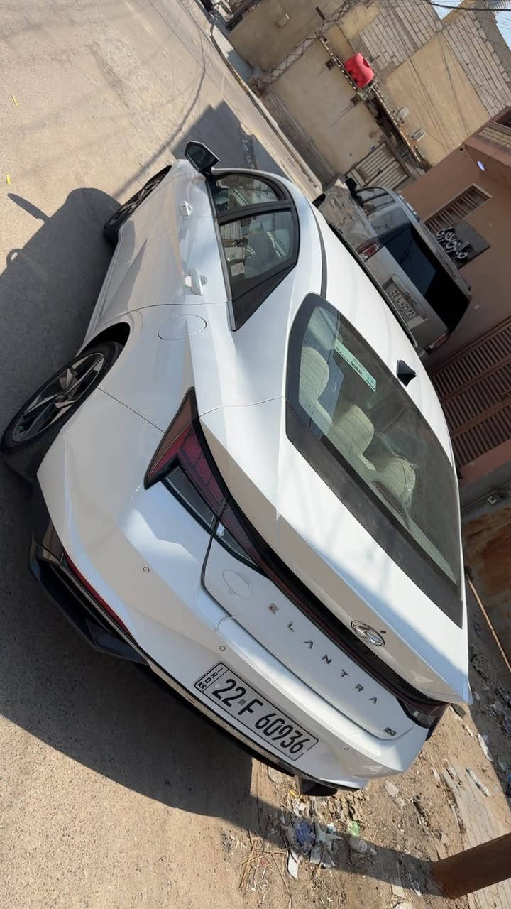 سلام عليكم 
النترا خليجي فول موصفات ✅
رقم أربيل هسه مجدده قبل سبوع سنويه لل31 وهزه جديده لل27
صوره سونار معه صور 
مكينه 2000دوش ✅
سياره جديده معنا الكلمه 
ماشيه 51كيلو ⁉️
موصفات
فتحه 
رادار امامي خلفي 
نقاط عمياء 
مري شفط 
عنواني بصره 📍
بيع او مراوس بسوناتا شكل جديد او كي فايف شكل جديد 
***********
*********** البصرة, العراق

