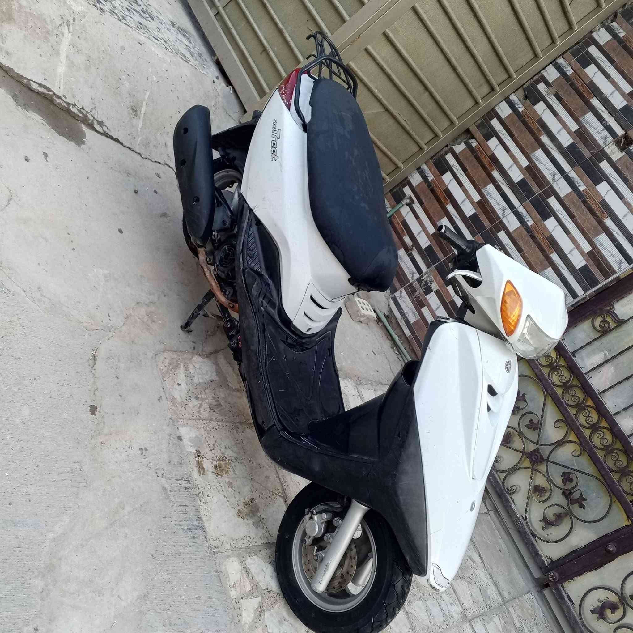 نوزل خطين • اكزاز • ١٤٠