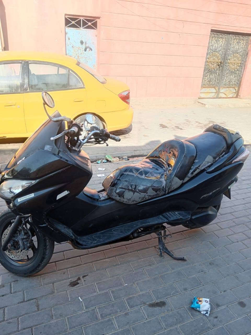 سلام عليكم دراجه فورزا للبيع مكفوله الدراجه والمنفيس مالها موجود دراجه شرط محرك سبانه ما محطوط علي ودراجه بلمشي ما تنكض طلع 150 نهضه تنبطش بمكانها شادلها كلجات مالوسي فول كهربائيات كلها شغاله حماوه انسى ثابته عل نص شرط كيجات كلها شغاله دراجه كامله بس فقط لكفر لكدام كدامك سعرها 650وبيها مجال للشراي مكاني بصره ابو الخصيب لعوجه قرب مستشفى الصيني ***********
