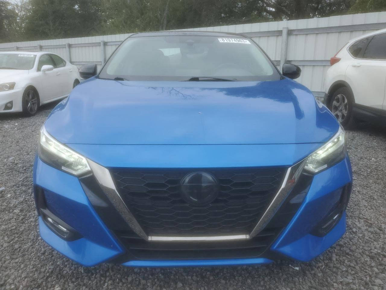 نيسان سنترا SR  2022 رقم بغداد بأسمي شرط التحويل اكاتبك مروري 
تو كلر فول مواصفات عدا الفتحه 
وارد امريكي ايرباكات سليمه.. حادث خلفي صور الحادث مرفق بالمنشور
كير ومحرك شركه تبريدها شغال ثلج صدر جديد تايرات جدد 
السعر ١٢٥ بيها مجال سعرها
مكان السياره بغداد

***********

نص مكتوب في الصور:
- 81974963F
- 81974963