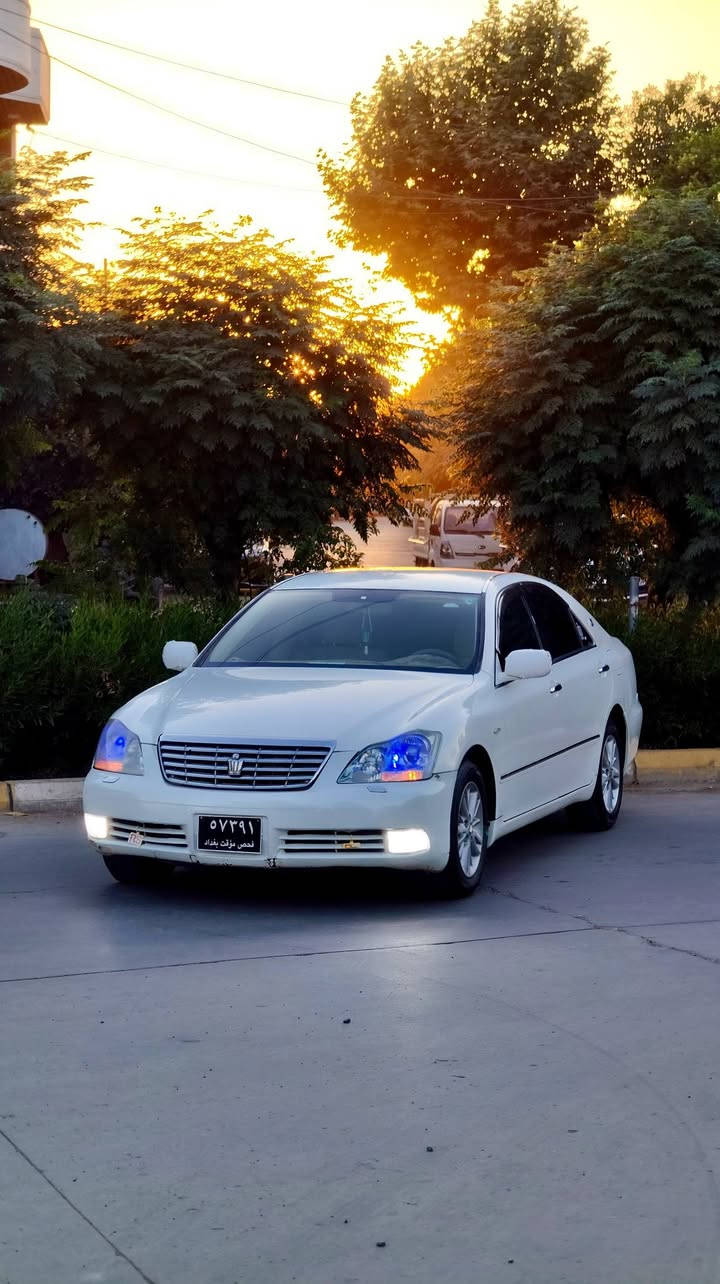 شاهینە بڕاوە 2005 دوو دوگمە شاشەو کامێرا

سەیارەکە بێ بۆیاخە بێ مەسروفە 2ساڵە بەدەست باوکمەوەیە کۆدی هەیە بەناو خۆمانەوەیە سەقف و کەڤەرگۆڕاو شانسی بەشەرت تەقەو ڕەقە و گێڕو مەکینەی بەشەرت پاتری تازەیە ڕۆنی تازەگۆڕاوە هیج نوقسانیەکی تیانیە گێڕو مەکینەبجوکە ماڵی ئەم بەنزین گرانیە بەنزین زۆر کەم دەخوات تەبرید سارد و گەرم مەزبوت کارەبای مەزبوت جاڵ و شوختی نیە .. سەیارەکە سویجە 

نرخی خوار بازاڕ47 مەجالێکی برایانە
شوێن..  سەیدسادق
ژم.. ***********
