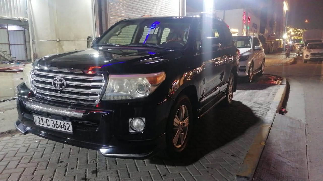 لاندكروزر VXR • ٥.٧ V8 • رقم سليمانية