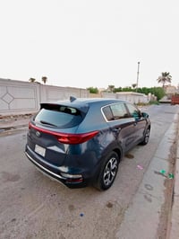 كيا سبورتج 2020 – LX 🔹 المواصفات: LX العادية (شاشة كبيرة وتحكم ستيرن و...