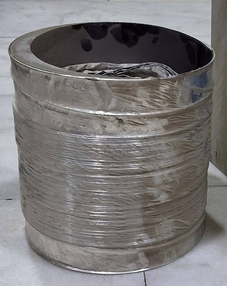 السعر ١٨٠ الف فقط 
بيها مجال بسيط....... 
مرشحة مطابخ صينية اصلية جديدة بالباكيت للاستفسار واتساب ***********
