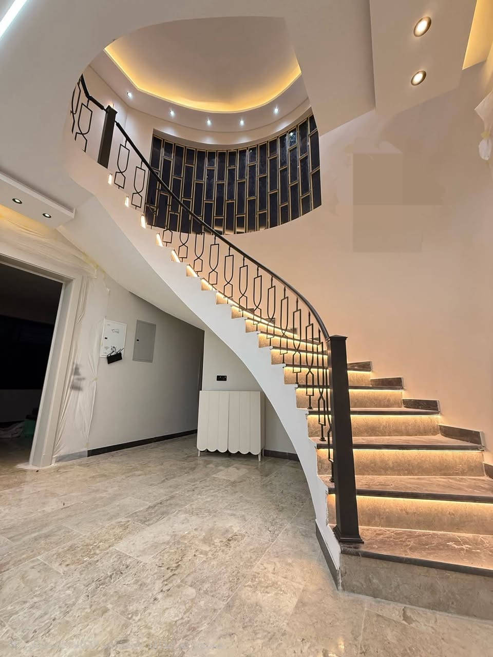 #الخبرة في التصميم📝 ⁦🧰 و الابداع في التصنيع⁦📏⁩ و الدقة في التركيب🛠⁦👷

 تجدونه في منزلكم مقدم لكم من #معرض نور الحسن للمحجرات التركيه 🇹🇷⚜️

-----------------------------------------------------------------

#تصميم📝 و #تنفيذ📐 و #تركيب🔧 محجر ذو جودة عاليه وبأسعار مناسبة جدا 💵
🫴🏻 
الالمنيوم 3خطوط المتر 38لف 💓
ألالمنيوم 4خطوط المتر 40الف💓 
سعر الرمانه 3الف فقط 💓
💓⚜️🔱🌹🇹🇷❄️🩷⚜️
أسعار الالمنيوم المربع الاسود والشمباني المتر 70الف باقي الالوان كلمن وسعره
❄️❄️❄️❄️❄️❄️❄️❄️
(سعر العرنوص الملكي من 20 الف الى 35الف ) 
(أسعار الجام المقسى المتر 65الف)
(سعر المتر الحديد مع قبضه الالمنيوم 85الف)
🏴🏳️🏴🏳️🏴🏳️🏴🏳️
بالقوة والجماليه بضمان لمدة (5)سنوات للمنتوج ...
يمتاز بروعة الوانه وفخامة تصميمه واناقة تفاصيله...
نقدم لكــــم محجرات من مادة الABS   و زجاج مقسى ١٠ ملم و ألالمنيوم لجميــع الاذواق

يتكون البوليمرالمشترك من ثلاث مواد

اكريلونتريل: يزيد المقاومة ضد الحراره العالية والتفاعلات الكيميائية
البوتادين: يزيد قوة الانضغاط والصلابة
الستايرين: الليونة افضل والتماسك العالي

خصائص المادة..💎
1- الصلابه والاستحكام
2- قوة العالية امام الضربات
3- ثبات الالوان لفتره طويله
4-العزل عن الكهرباء
5- تحمل درجات الحراره العالية والرطوبه
كل هذه الخصائص جعلت من #معرض نور الحسن للمحجرات التركيه اعطاء ضمان لمدة (5)سنوات بجميع منتجاتنــا

متوفر الآن في #معرض نور الحسن للمحجرات التركية 🇹🇷⚜️

شكرا لثقتكم و بثقتكم نتطور 👍🏻✅للأطلاع والحجز والاستفسار زيارة الصفحة 📲
او الإتصال على ألارقام التاليه 
 ***********
***********
 واتساب 📱🍀
العنوان كربلاء المقدسة  🏙
