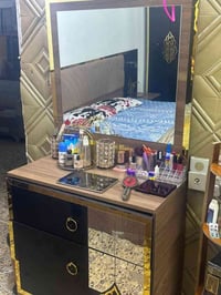 مكلف بالنشر غرفه نوم تركيه خمس قطع بيع مستعجل بسعر 350الف وبيها مجال ا...