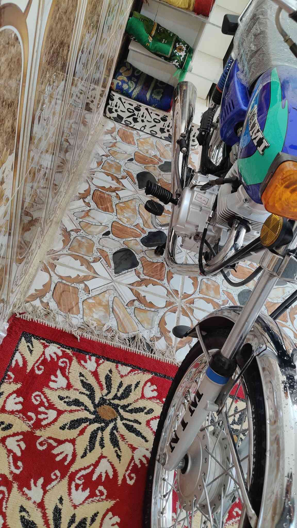 سلام عليكم 25 نامه درجه حلوه كامله نوعيه اصليه هاي شراي ينتصل بخدمتك مكاني كوت ***********
