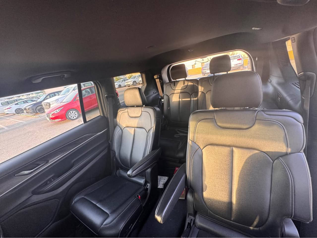 ياالله

السلام عليكم جيب كراند شيروكي 2024 وارد امريكي فول عدى الفتحة

2024 JEEP GRAND CHEROKEE, L limited 

المسافة المقطوعة : 45000 ميل 

         حجم المكينه : 3.6    V6

الضرر :باب امامي عكس السايق وجاملغ تبديل بلادي نفس اللون والجاملغ الخلفي PDR راجع 
بجم كبس كير مكينة مكفول بدون لالغود ولاشاصي سيارة مال جناي واستخدام قليل

                   

#مواصفاتها

1.شاشه

2.فتحه

3.كشنات جلد

4.كشنات كهرباء

5.ويل كب

6.رادار امامي

7.لايتات زنون 

8.هيتر بالاستيرن 

9.بكلايت لد

10.حساسات خلفيه وامامي

11.تشغيل عن بعد

12.اشاير بالمري 

13.بصمة ابواب

14.هندبريك بصمه

15.رادارات 360

16.كامرا خلفيه

17.تدفئة بالكشنات
امامي وخلفي 

18.قطعتين تبريد

19.سبعه راكب  

20.بصمه

#السعر : 285 مرقم بغداد شهداء باقيلها سنة 

تفاصيل اكثر *********** بغداد, العراق
