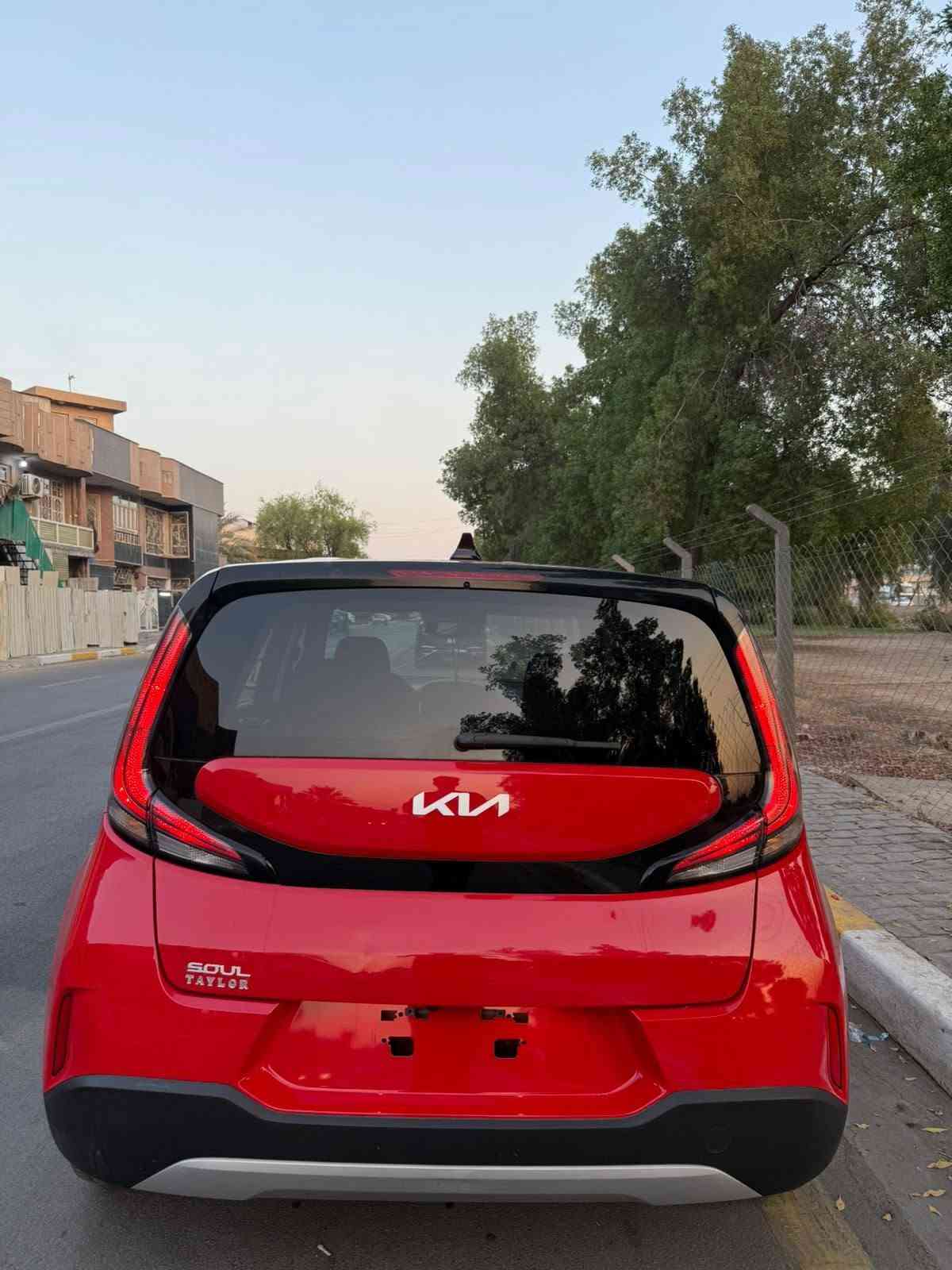 سلام عليكم للبيع فقط
كيا صول موديل 2024 دخول جديد بدون رقم منفيس ب اسمي فيها رقم فحص موقت
مواصفات السياره S تجي فول عدا الفتحة
المراصفات
مكينه دوش 2000
شاشه كبيره
كشن كهربائي
بصمه
تشغيل عن بعد
كامره دواره
ردار امامي خلفي جانبي
تحديد مسار
قياده ذاتيه
شحن واير ليس
وبعد هواي مواصفات
صور الحادث ورقم الشاصي مذكور بلمنشور
بيها بابين صبغ وجاملغ
وبارد بسيط في القماره
ماشيه 22 الف السياره كلش جديدة
السعر 135$
عنواني بغداد الجديدة
للاتصال
***********
