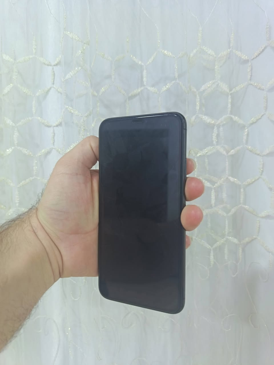 آيفون ١١ برو ماكس • ٢٥٦ • ظهر مكسور