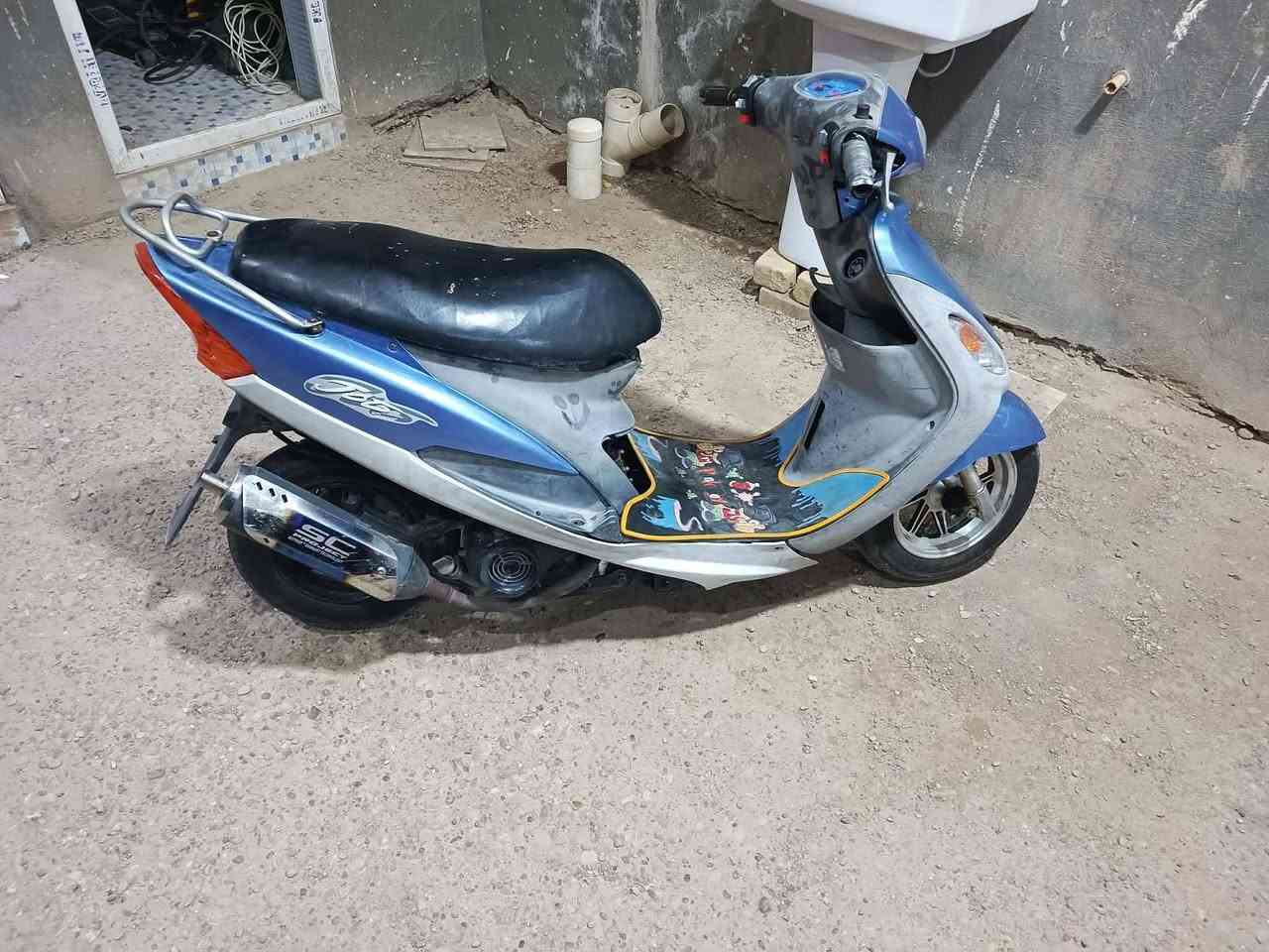 السلام عليكم
ماكس منغولي بوشه 55 كاطعه نار السعر 400 وبيها مجال خاص موجود رقمي ***********
