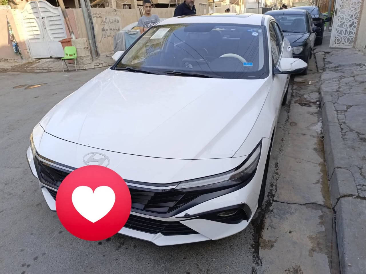 النتره موديل2024وارد صيني جديده السياره مكفوله من ضربه او صبغ فقط بيه حالوب بسيط مامبين ماشيه 72الف مكينه 1500مكينه كير حداديه تبريد كله جديد السياره جديده مدوشمه وكلش حلوه فول موصفات رقم رابيل تريد وكالة تريد تحويل مكان بغداد السعر 133ورقه وبيه مجال ***********
