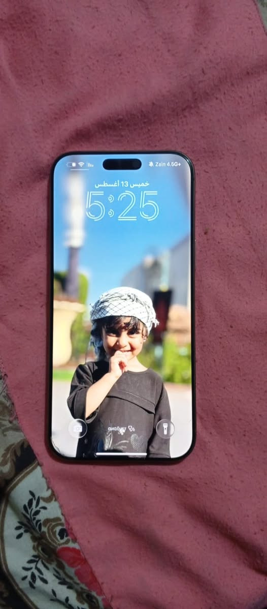 آيفون ١٦ برو ماكس • ٢٥٦ • بطارية ٩٤٪