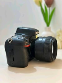 نيكون D610 • عدسات 50/85 • نظيفة جداً
