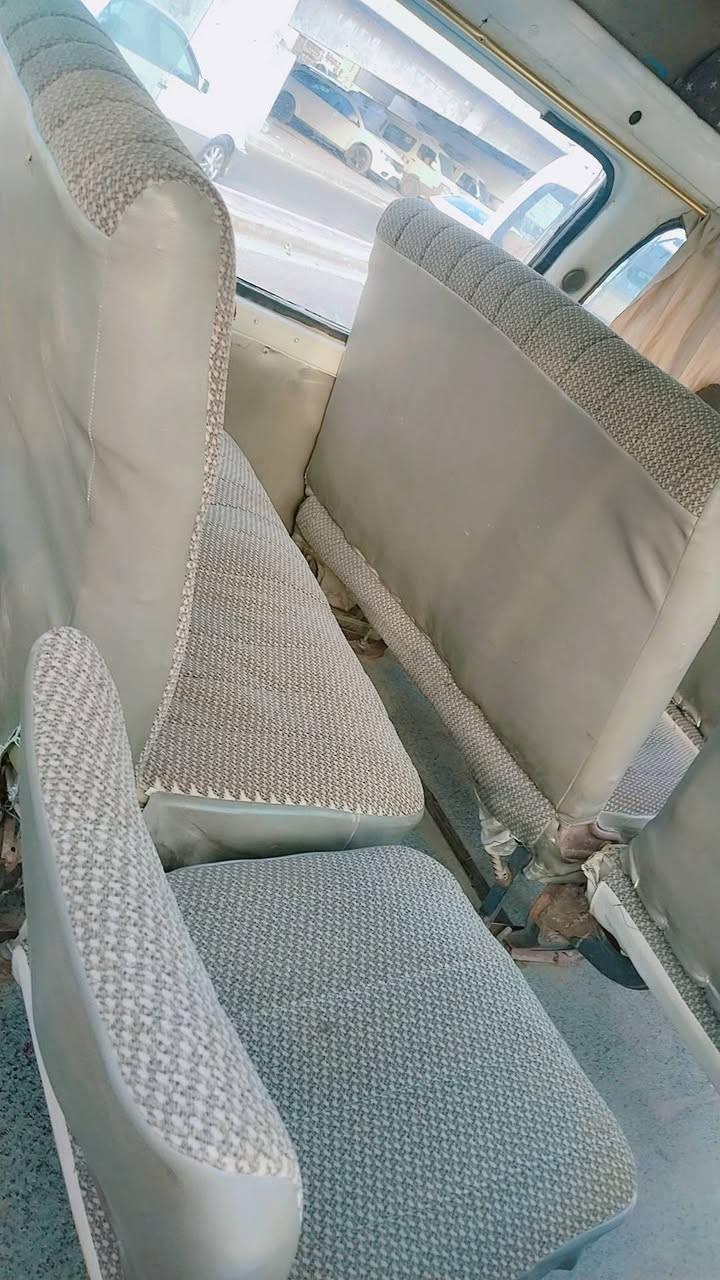 السلام عليكم كشنات عمل مازده نضيفات كلش
هنه والقلابات ٣ كشنات دوشمه جديده 
مكاني ناصرية استفسار ***********
اتصل ع الرقم خاص مااجاوب 
السعر ١٥٠@
حيدر البديري
