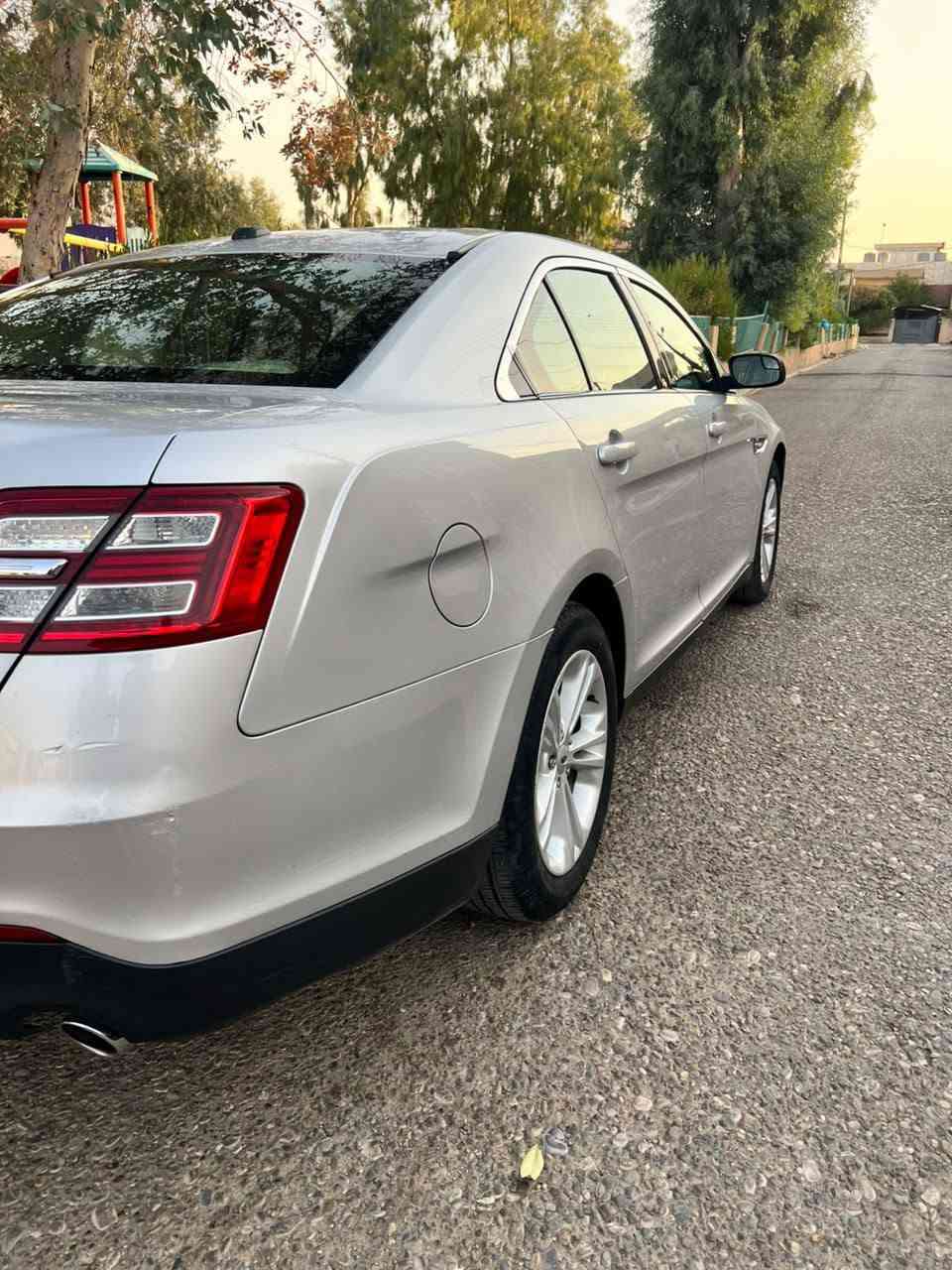 فورت توروس قاسەکەی ئەمریکا موسەفات SE گێرو مەکینە بەشەرت نەکراوەتەوە تەنانەت بۆ واتەر پەپیش نەکراوەتەوە83هەزار مایل رۆشتوە بونیدی سبوغە فەقەت بێناوگرتن بێ ئێرباگ رادێتەرشی بیلادە دووجێی بچوک ساردیشی هەیە رەقەمو سەنەویو هەزەو بەرادی تازەیە بەناوی خۆمەوەیە تا کۆتای 2029 مواسەفات شاشەو کامێراو کوشن کارەباو ئاوێنە کارەباو ناو زەرد زۆر مواسەفاتی تر 
سعری 110کڕکوك رەحیماوە جوابی کۆمێنتو نامەنادەمەوە موشتەریت تەلەفۆن بکە(***********)(***********) كركوك, العراق
