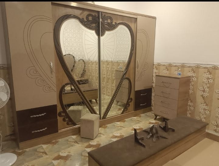 نجار فتح وشد ونقل وصيانة غرف تركي عراقي ماليزي ونقل الأثاث المنزلي داخل وخارج كربلاء بأنسب الاسعار يوجد كادر عمال متخصص للاتصال او واتساب ***********
