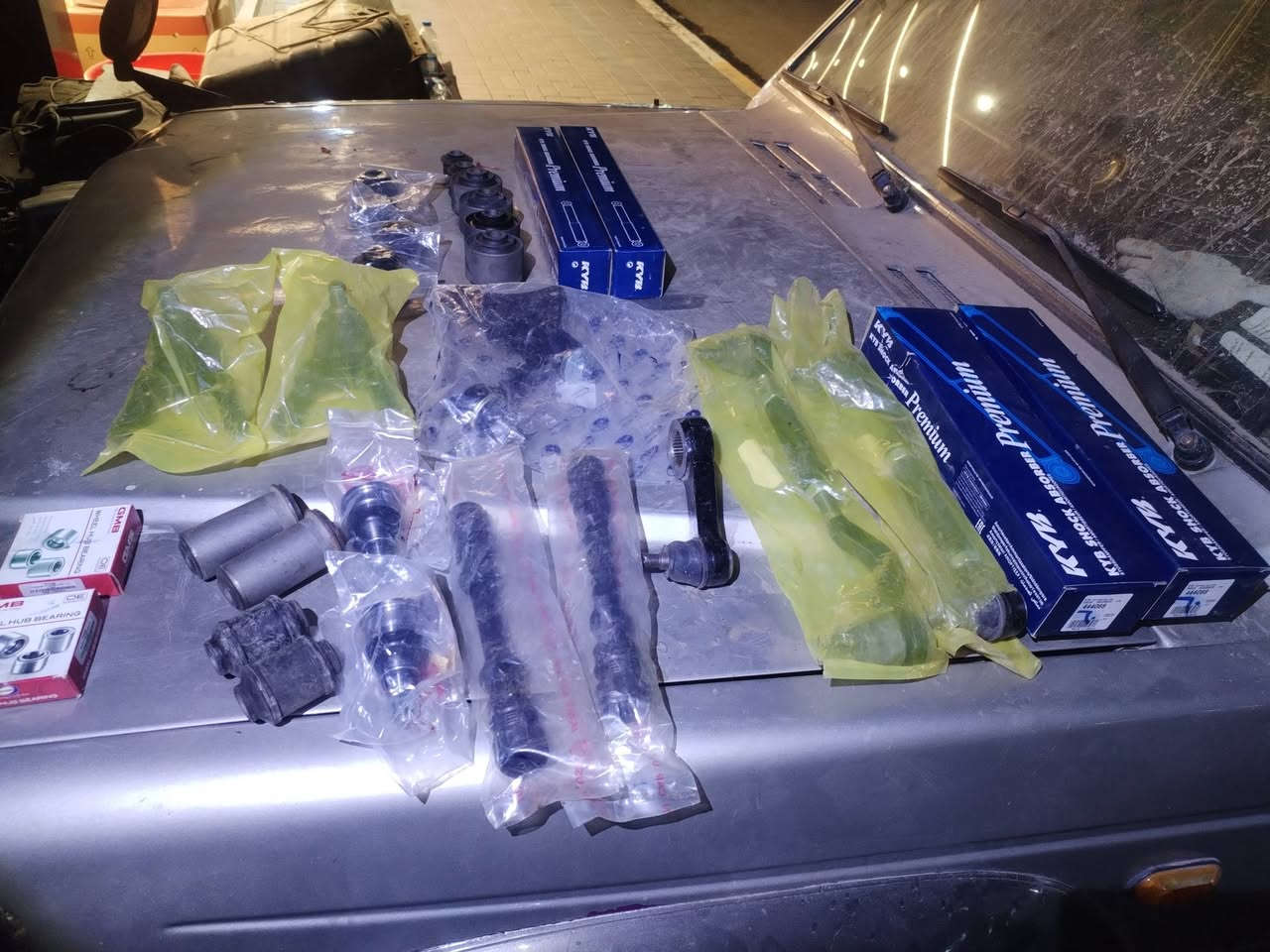 غراض كالوبر و باجيرو حاويه وجديد) ***********
