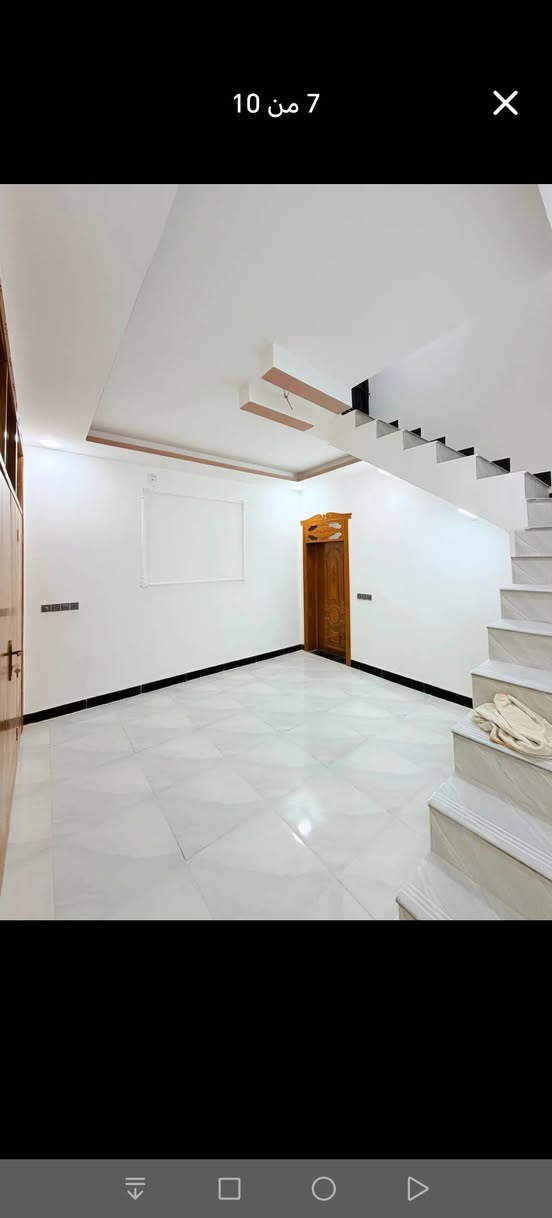 سلام عليكم
بيت 🏠 عدد 2 للبيع مساحه الواحد 100متر

طابو زراعي 

بيت جديد ما مسكون غرفه +صاله+مطبخ +استقبال 
حمامات 

بناء درجه أولى طابوق جمهوري اساس سقف صب كونكريت مركزي 

سعر45مع مجال 💸 

جميع الخدمات متوفر كهرباء +ماء+شارع 10

نجف شارع صب عمود ٣٢١قريب ع سوق 

أتصل وتدلل *********** وأتساب 📞📞 النجف, العراق

نص مكتوب في الصور:
- 5 من 10
- 10 من 10
- 1 من 10
- 7 من 10
- 3 من 10