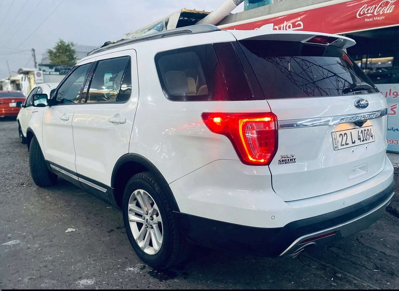 ‏FORD EXPLORER XLT 2017
 
القوة والمتانة والرفاهية في مركبة واحدة بتصميم خارجي مميز ومقصورة داخلية تحمل الكثير من المتعة والفخامة .

💠 الفئة XLT     (مواصفات )

💠 السعر : 170 $

💠 الموديل 2017

💠 لوحات اربيل جديد

💠 المحرك 6 سلندر 

💠 القدرة ( 3500 ) 🐎🐎🐎

💠 المواصفات 
▪️بصمه
كوشن مخمل
▪️كوشن ثلاث مقعد
▪️ داخل (كريمى)
▪️تحكم ستيرن 
▪️شاشة صغيره
▪️كشنات كهرباء 
▪️وضعيات قيادة 
▪️تبريد مركزي 3 قطع
▪️اوامر صوتية 
▪️كشافات ضباب 
▪️ثلاث مقاعد سبعة راكب و تبريد مركزى
▪️كير رياضي 10 سرعات 
▪️ويل 18
▪️مانع انزلاق 
▪️اوتو هولد 

💠 سيارة جاملغ و ربع بنيد صبغ
بدون ضرر داخل 

💠سيارة ماشي 86 فقط 

لاتصال او واتساب على الرقم 
 
***********
 
‏‎‏‎عنوان📍بغداد
