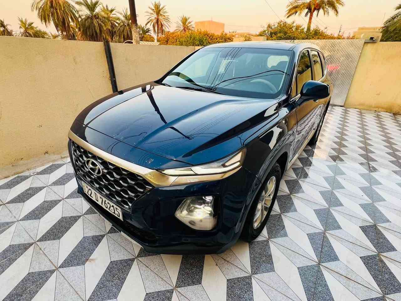 سنتافيا موديل ٢٠ سياره جديده ماشيه ١٠٠ تخم تاير جديد مكينه ٢٥٠٠ قطعتين تبريد حادث جاملغ امامي فقط بدون ايرباك بدون دواخل سعر ١٥٨ مكاني بغداد جسر ديالى ***********
