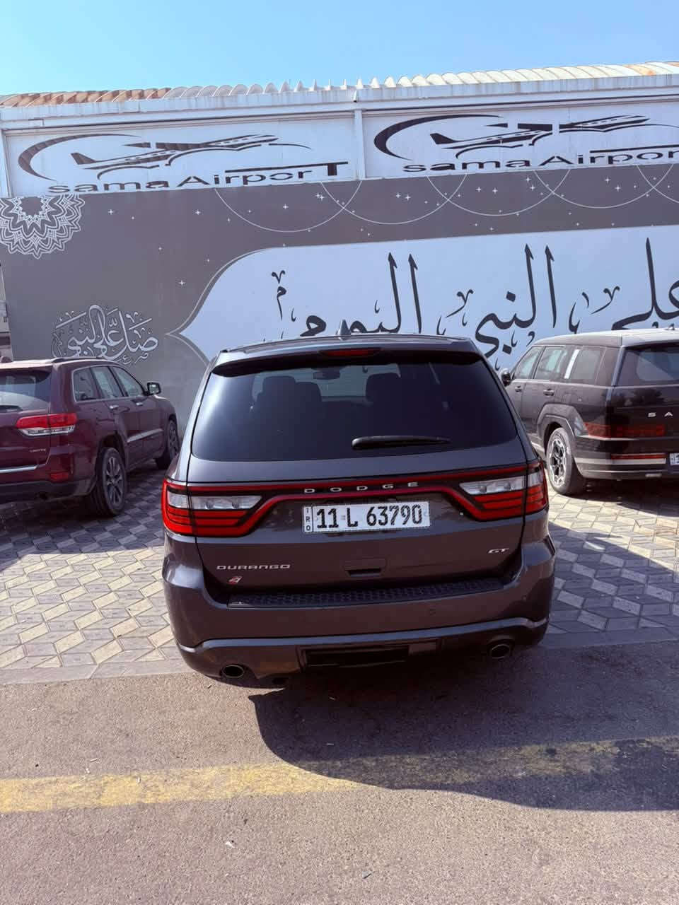 Dodge Durango GT 2020

🔹 المنشأ: أمريكي 🇺🇸
🔹 النوع: SUV رياضية عائلية
🔹 الفئة: GT
🔹 سنة الصنع: 2020 معلاية 2022
🔹 المحرك: 3.6 لتر Pentastar V6
🔹 عدد السلندرات: 6
🔹 القوة: تقريبًا 295 حصان
🔹 العزم: تقريبًا 353 نيوتن.متر
🔹 ناقل الحركة: أوتوماتيك 8 سرعات
🔹 نظام الدفع: ( رباعي)
🔹 عدد المقاعد: 7 ركاب
🔹 نوع الوقود: بنزين
🔹 سعة خزان الوقود: تقريبًا 87 لتر
🔹 سعة الشنطة: واسعة وقابلة للزيادة 
عند طي المقاعد
🔹3 قطع تبريد 
🔹صدر السيارة جيد جدآ 
🔹تحكم ستيرن 
🔹كشنات كهرباء وتدفئة 
🔹عليها ادامة كاملة 
🔹رقم بغداد بسمي 
للتواصل ***********
سعر 180 وبيه مجال
