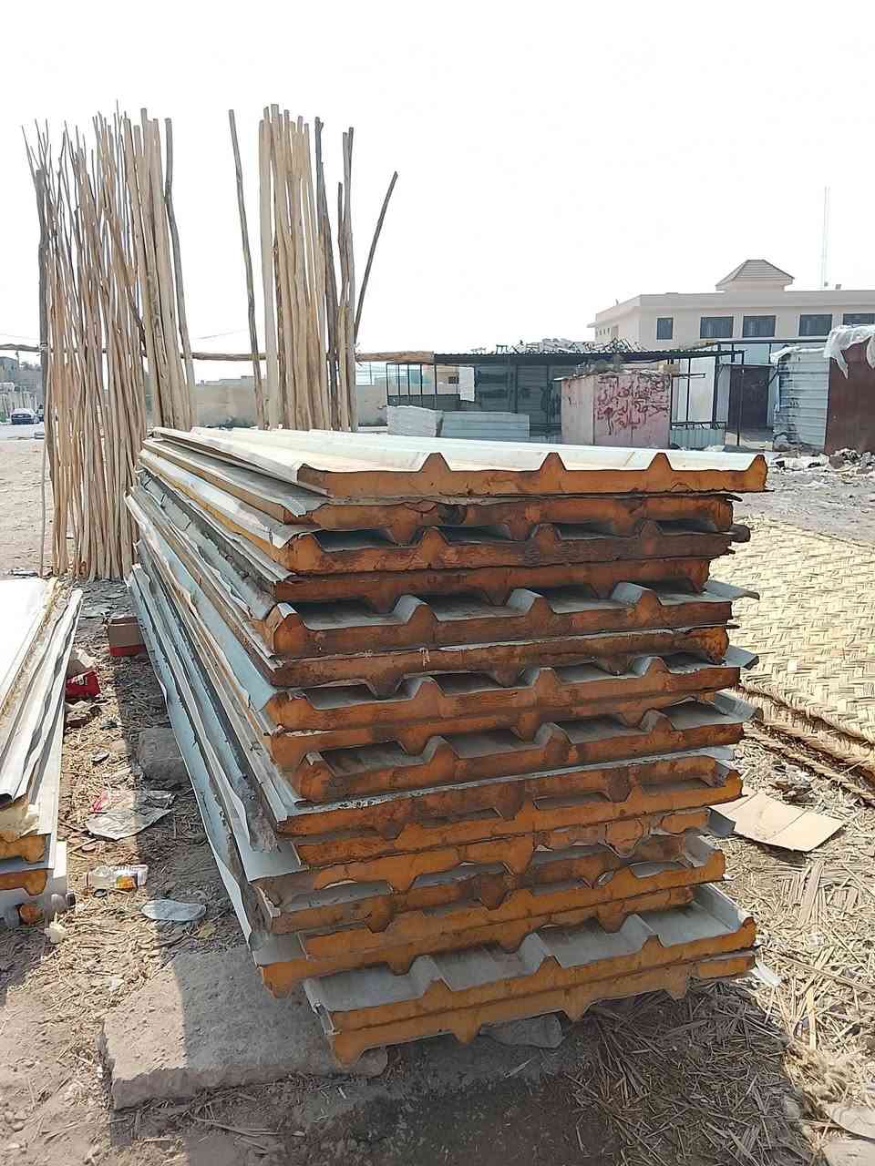 سندويج بانل • مستخدم • ١٧قطعة