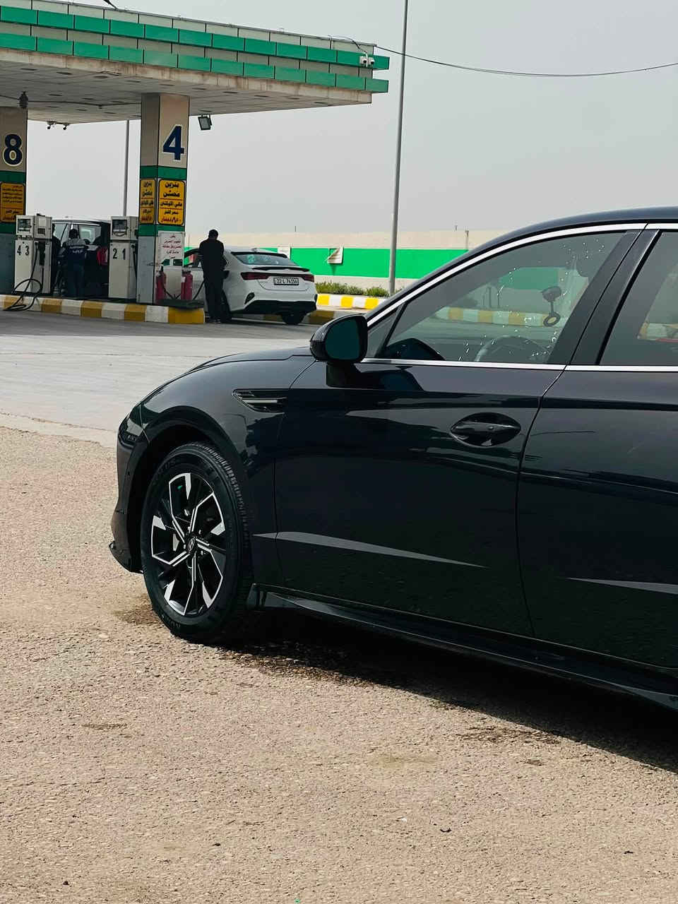 سوناتا SEL2025
سياره كلش جديدة ماشيه 12 الف كيلو قابل للزيادة صور الحادث بالمنشور  قطعه وحده فقط تبديل
محرك 4 2500 سلندر
والحادث بسيط رقم واسط شهداء باسمي 
مقعد السائق كهربائي +تدفئة وتبريد
شاشة كار بلي
كيرة تعليك الجديد
نحكمات ستيرن
حساسات بالمري الاثنين
ردار توقف ذاتي امامي خلفي
رادارات جانبية
مانع انزلاق
تشغيل عن بعد تحديد مسار
قيادة ذاتية
كروس سرعة
وغيرها هواي مواصفات
سيارة مرتبة واقتصادية
السعر 188 وبي مجال
مكان السيارة واسط/ قضاء الصويرة
*********** متوفر واتساب واتصال
