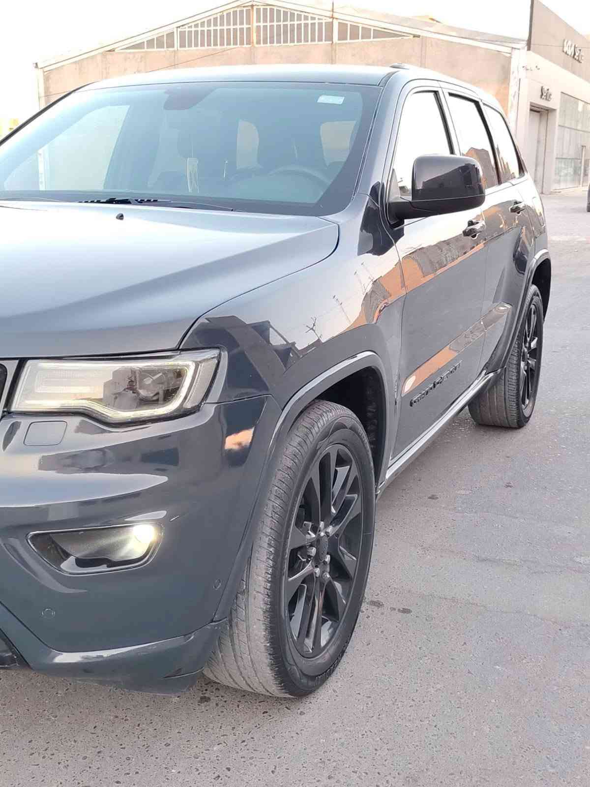 السلام عليكم للبيع بسعر 155جيب امريكي 2018 لون سمنتي غامق الضرر جاملغ امامي وبل عراق صار بيه زحكه البابين وعندي تصور فديو الها بدون اي داخل او حادث شرط الفحص السياره موصفات فول عده الفتحه رادارات زراك لايت سماعه دمام دبل صلانصه دبل هوك لايت لد وزنون كشنات مطعم جلد مكينه 6 سلندر شرط كير ومكينه مامفتوحات السياره ابمعنه الكلمه جديده مانقصه شي كله شغال سنويه وهزه جديده العنوان تكريت
***********
السلام عليكم للبيع بسعر 155جيب امريكي 2018 لون سمنتي غامق الضرر جاملغ امامي وبل عراق صار بيه زحكه البابين وعندي تصور فديو الها بدون اي داخل او حادث شرط الفحص السياره موصفات فول عده الفتحه رادارات زراك لايت سماعه دمام دبل صلانصه دبل هوك لايت لد وزنون كشنات مطعم جلد مكينه 6 سلندر شرط كير ومكينه مامفتوحات السياره ابمعنه الكلمه جديده مانقصه شي كله شغال سنويه وهزه جديده العنوان تكريت
