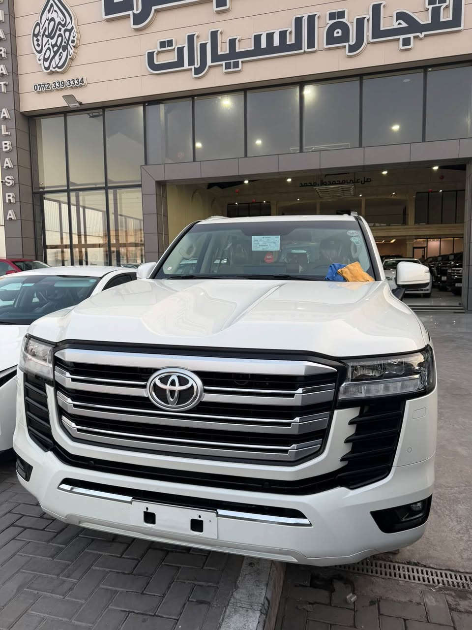 لاندكروزر GXR • ٢٠٢٢ • رقم بغداد