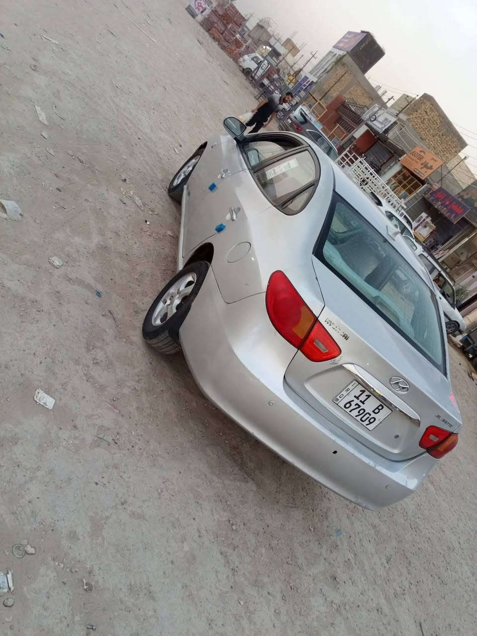 النترا موديل 2011 خليجية سيارة جديدة مكينة وكير وحدادية وتبريد وتدفئة وتخم تاير كله جديد جديده بمعنى الكلمة مكفولة من حادث قطعتين صبغ جمالية مكفولة من ايه ضربة ومكفولة من ايه داخل السعر 68 رقم بغداد انكليزي دولي بأسمي مكان السيارة حلة رقم الهاتف ***********
