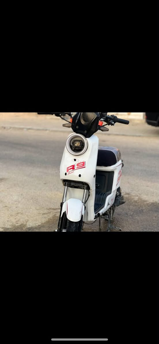 دراجه ار تسعه للبيع
5بطاريات دراجه فول مواصفات

السعر400وبيه مجال
 
مكاني نجف حي المكرمه 
  
هذه الرقم للاسفسار ***********
