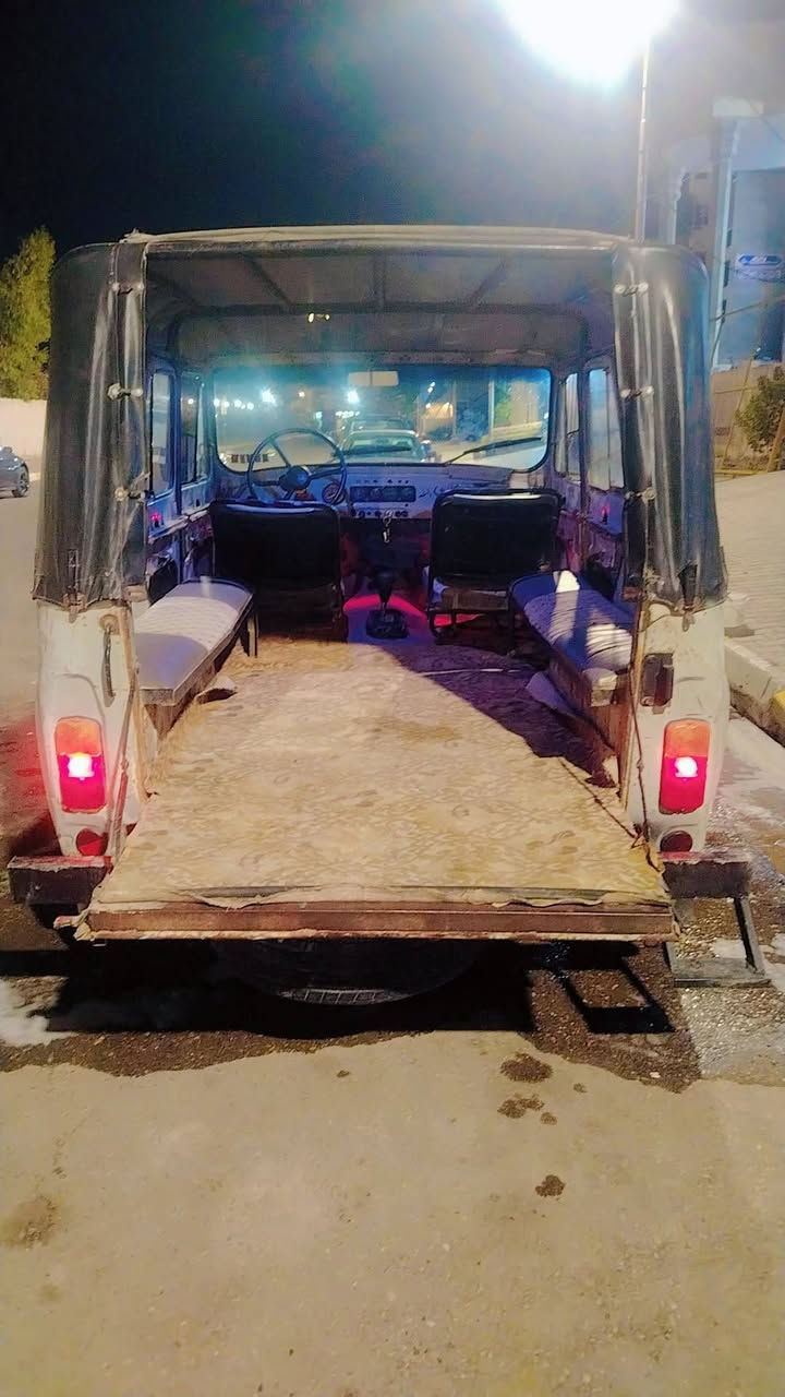 من رخصت مدير الكروب سلام عليكم واز الفين كير ومكينه خير من الله تخم ويل تفاحه وتاير نص عمر جواه السياره عله بلاد من الدعاميه لدعاميه كهرباء كله شغاله مصطره بل جيس ماصارله اربع ايام من شديته تخويره كامله باور ستيرن دسكات امامي اكسن فاره صبغه البلادي ما ملعوب بيه السياره معروضه ٦٥٠٠ وبيه مجال لطيبين متواجد عل مازنجر ورقم الهاتف *********** ومراوس ترهم حسب القناعه
