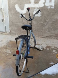 ٢٠٢٥ • لون سمنتي • نضيف