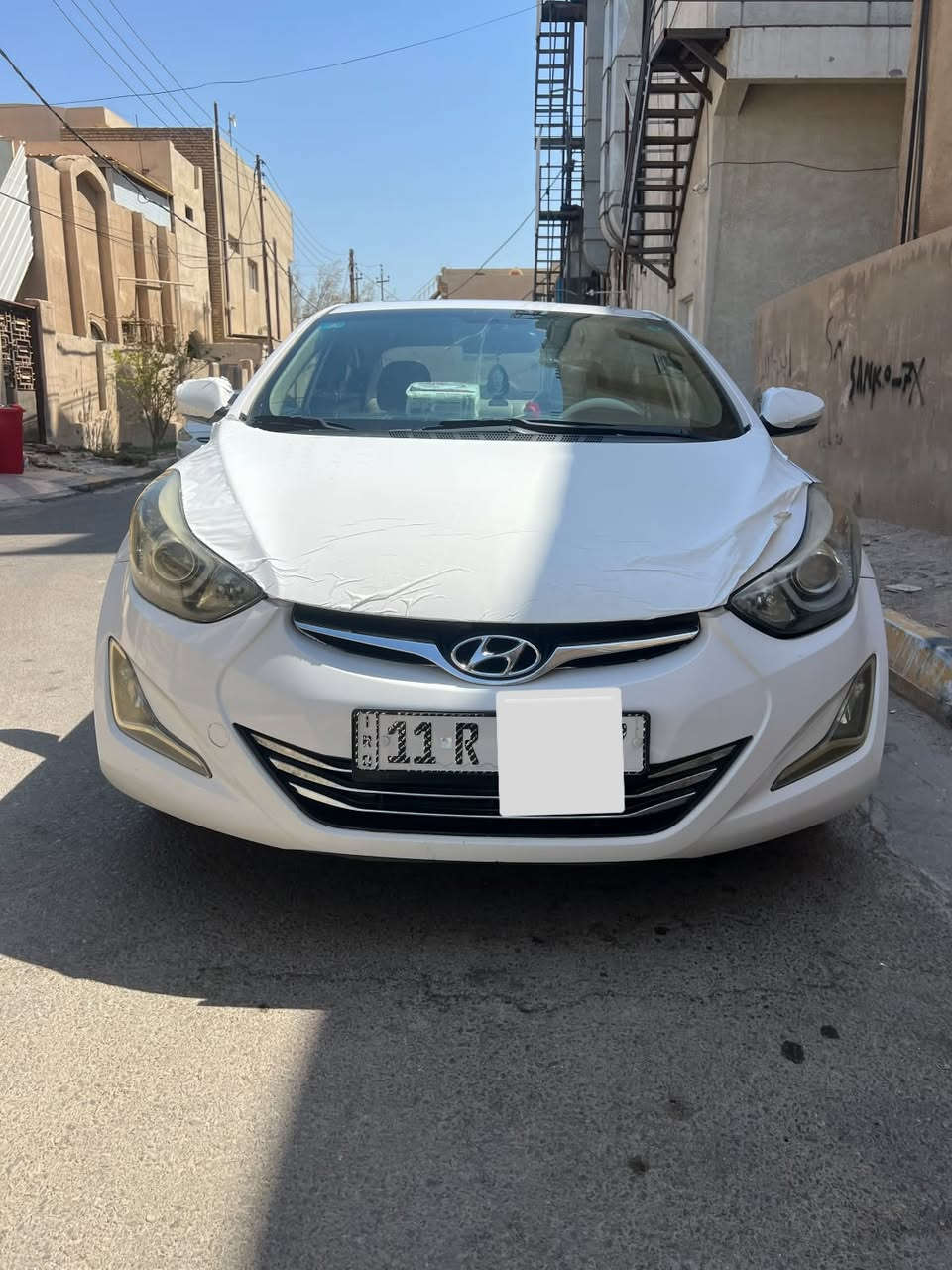 فول مواصفات عدا البصمه
فتحة سقف 
كشنات جلد 
تحكمات ستيرن كاملة 
مثبت سرعه 
يدات نيكل 
سيارة نضيفة جدا 
مكينة وكير مكفولات 
مكينة 1800 حدادية وتبريد كفاله 
بيها صبغ جاملغ امامي وشبر من البنيد وطخه خفيفه جدا بين الباب والجاملغ الخلفي 
السعر 110 وبيها مجال مكان السياره الناصرية 
للاستفسار ***********
