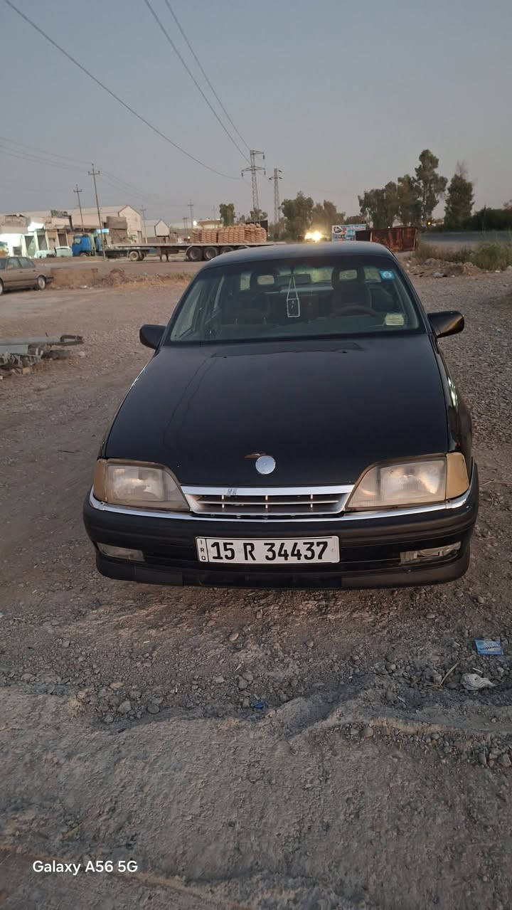سلام عليكم سياره جاهزه للبيع
صبغ جمالي محرك شرط اي عيب مابي 
سياره شرط 
بسمي مشروع وطني 
كوبون بنزين
تايرات جديده
سعره سياره قفل ٣٥ 
شراي يخابر مو شراي لا يجيني#
رقم موبايل ***********

