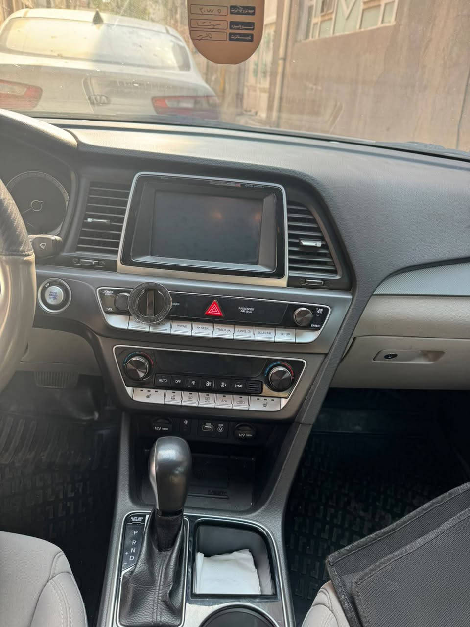 سوناتا2019 محرك 2400 GDI
بيهة قطعتين من امريكا جاملغ وبنيد مثل ماموظح بالسونار 
مواصفات اشاير بالمري 
بصمة تشغيل
بصمة ابواب 
مثبت سرعة 
تدفئة كشنات 
تدفئة ستيرن 
تبريد قطعتين 
رقمهة بابل انكليزي باسمي تحويل ثاني يوم هزه جديده
ماشيه86mi
مكان نجف كوفه 
***********

